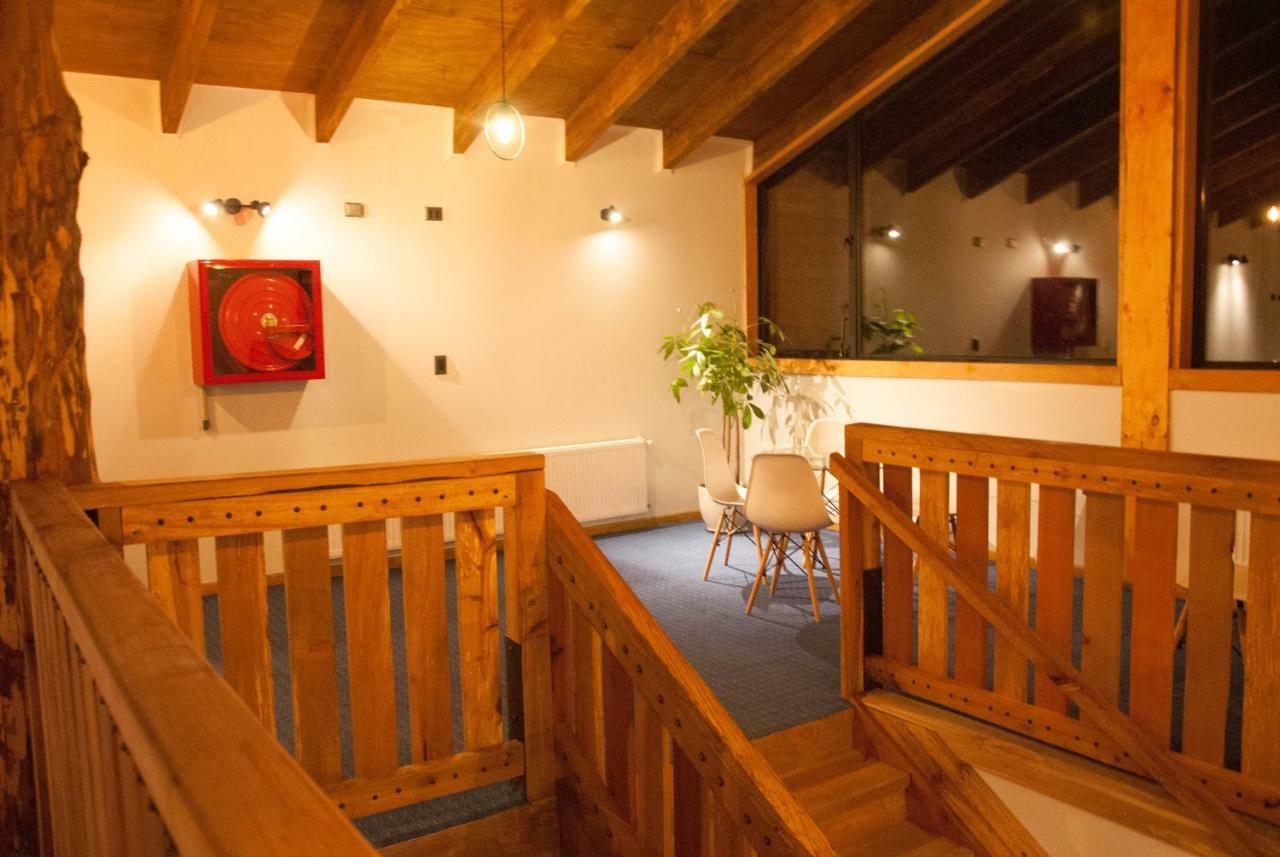 Las Bravas Lodge Las Trancas Luaran gambar
